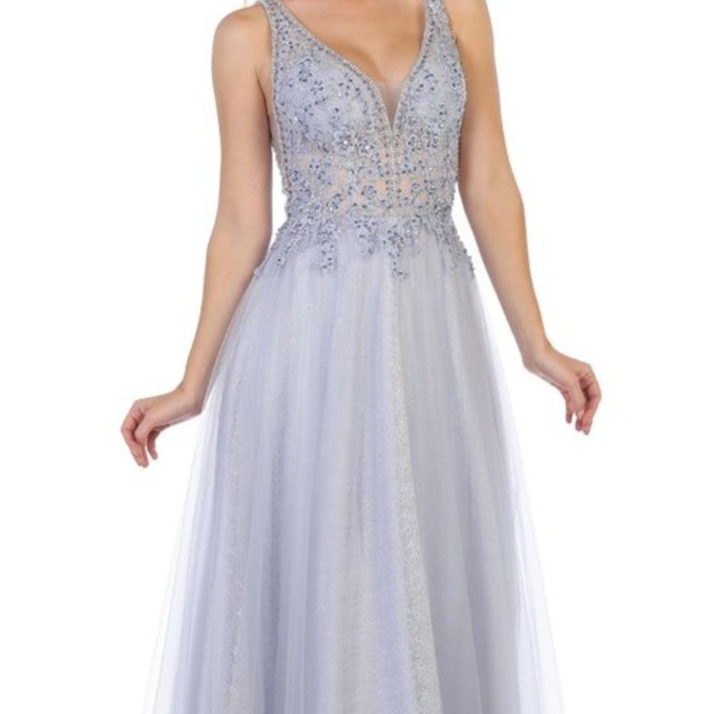 EVENING / PROM DRESS - Picture 2 of 4
